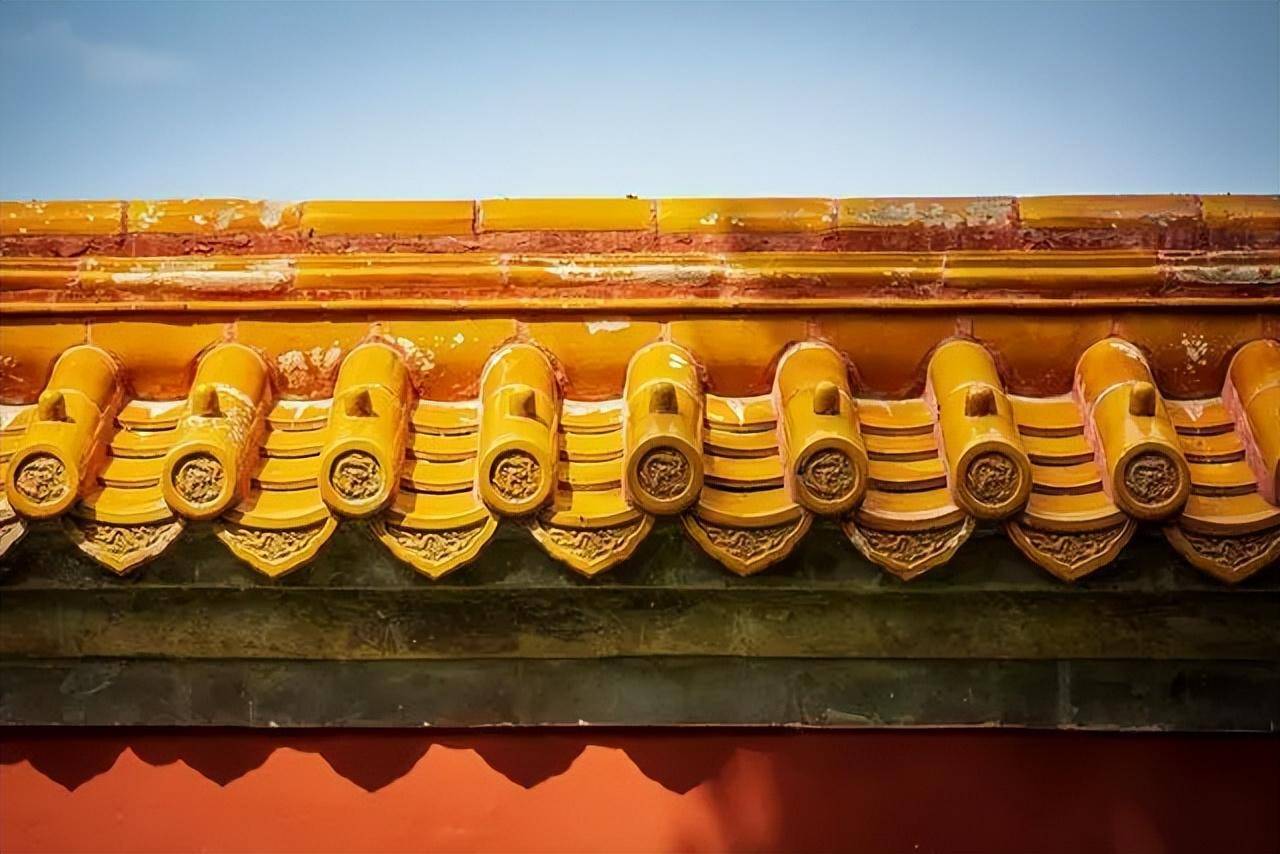 故宫屋顶无鸟粪之谜:古人智慧与现代保护的交响曲