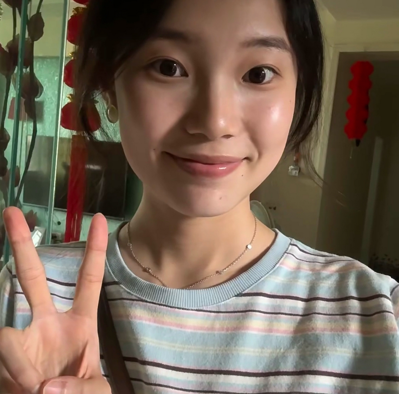 网友:素颜的女孩[三哈]