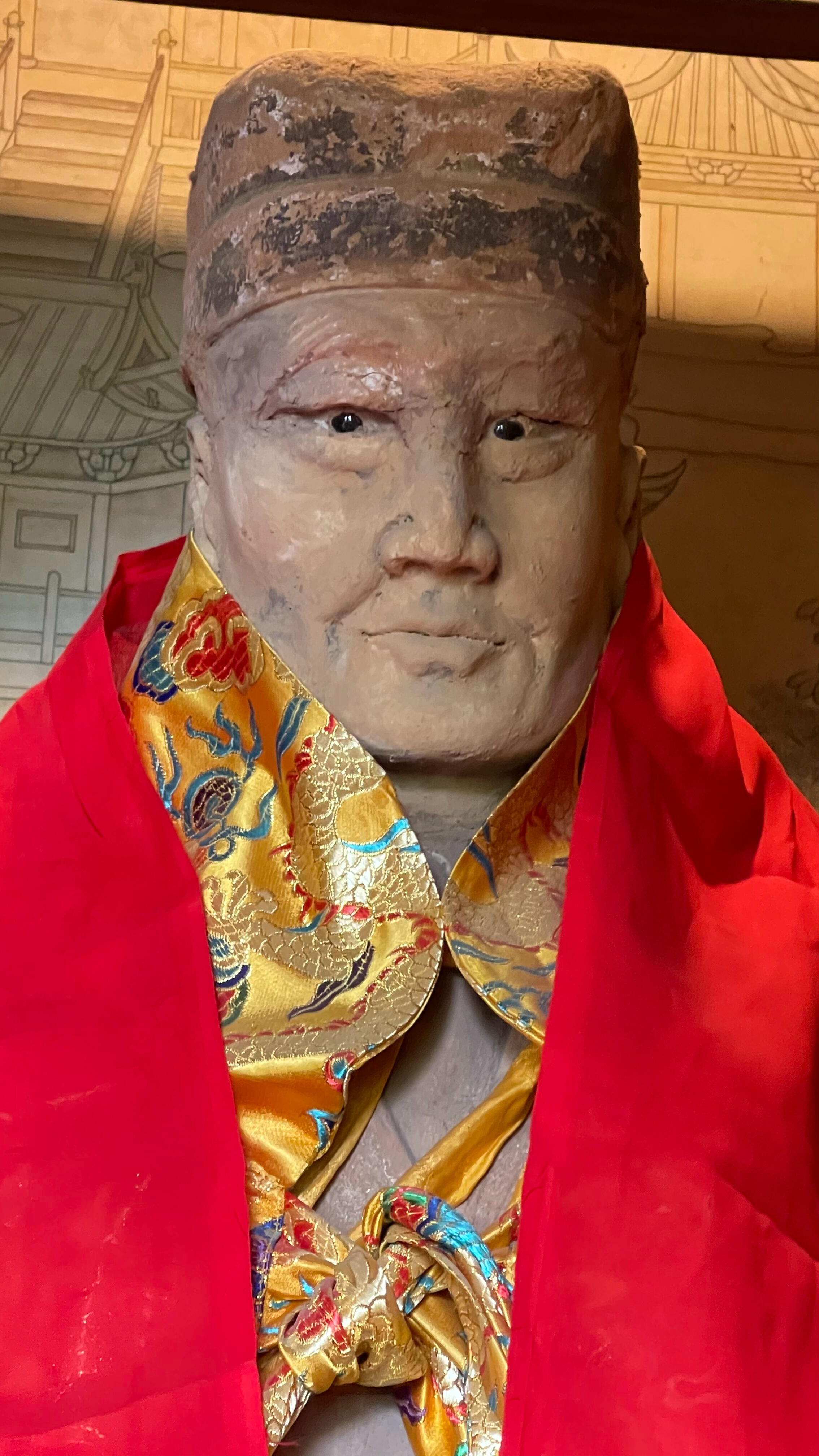 1000年前的宋代真人肉身像|||介休绵山正果寺的北宋包骨泥塑,制作于