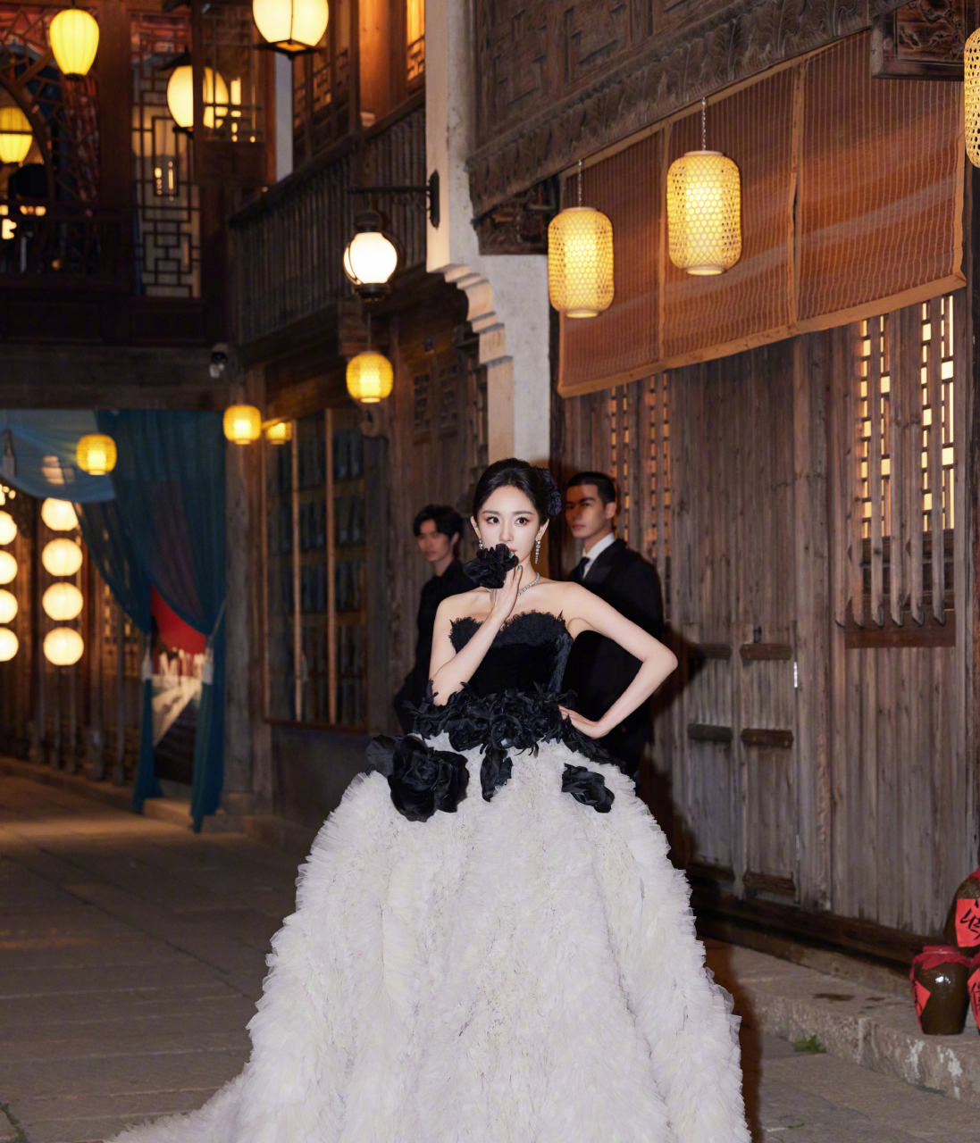 杨幂红毯造型精选,美丽迷人