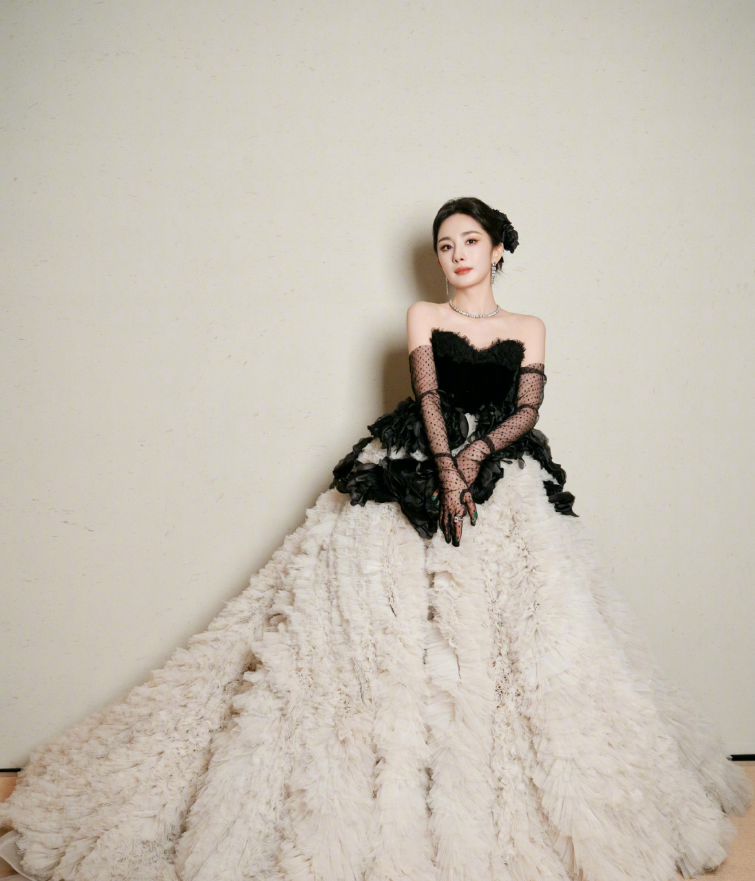 杨幂红毯造型精选,美丽迷人