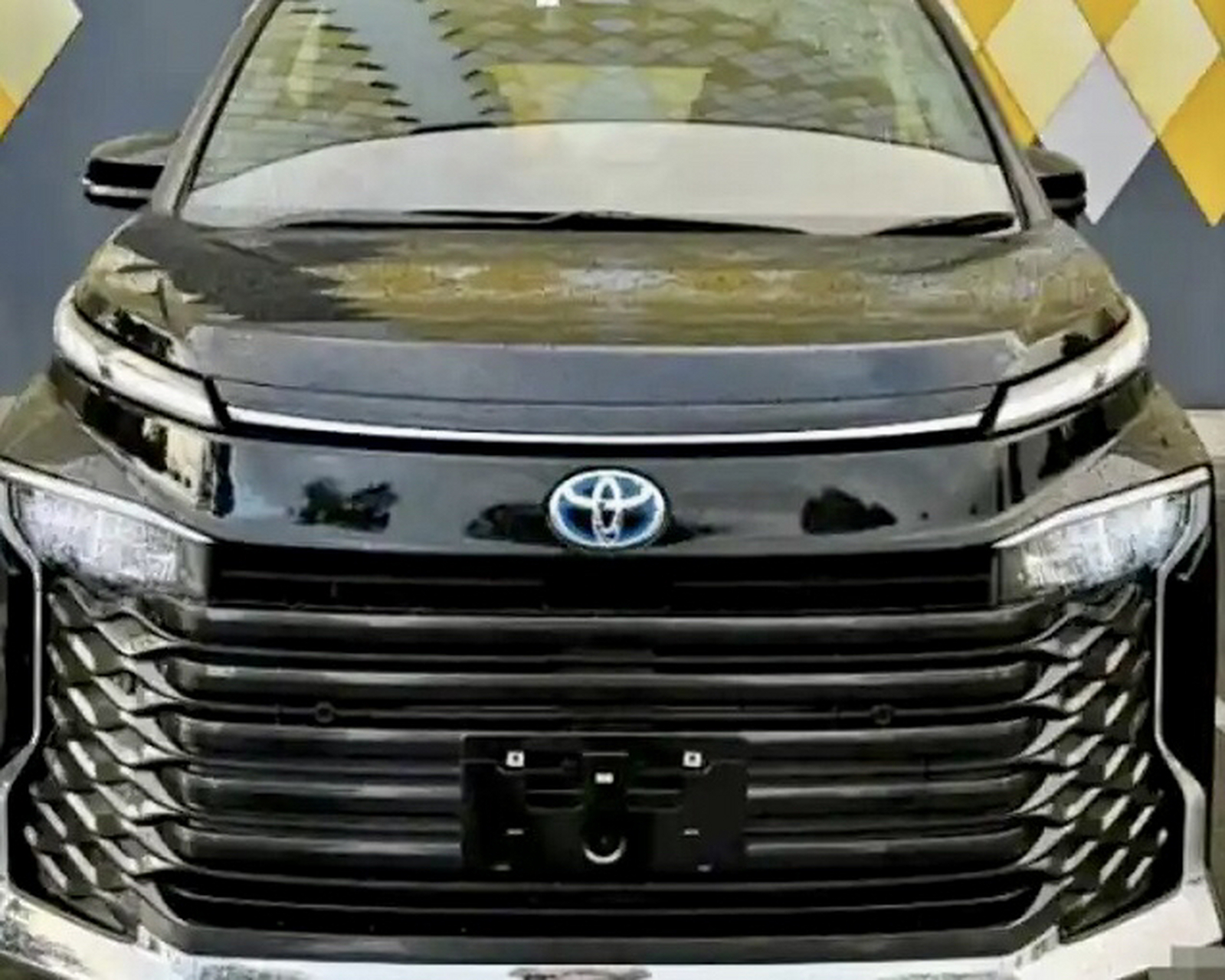 经济适用者们的福音,丰田小号埃尔法来了