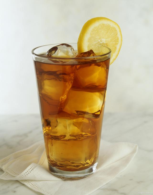 「夏日必备」清凉解暑,手把手教你自制冰红茶!