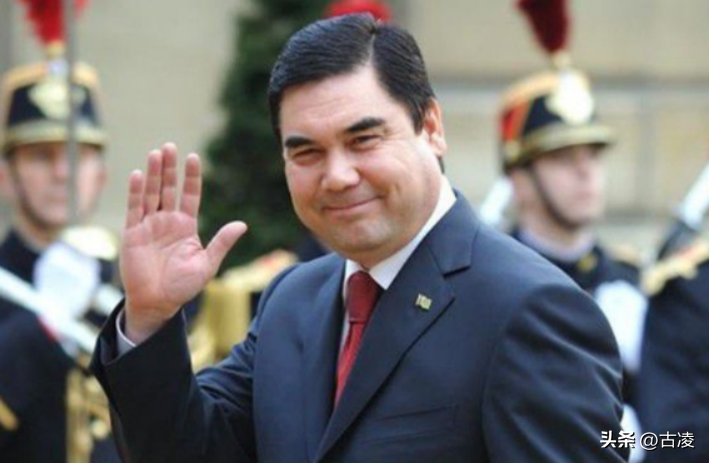 在尼亚佐夫去世后,土库曼斯坦迅速启动了紧急应对机制,确保国家的稳定