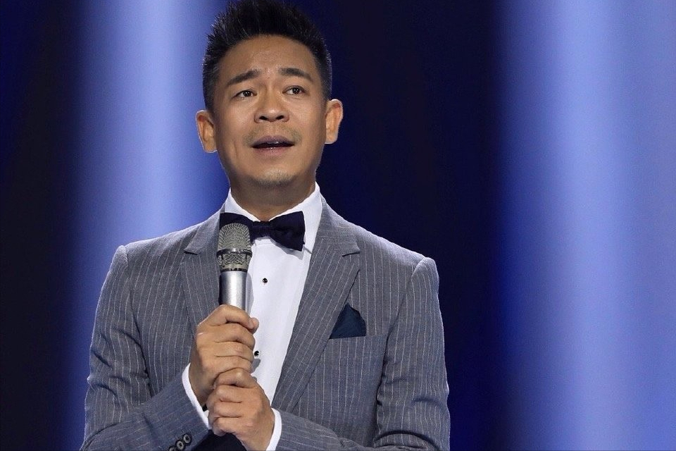 落魄歌手孙浩,曾是春晚红人,被张嘉译提携10年,婚姻状况如何?