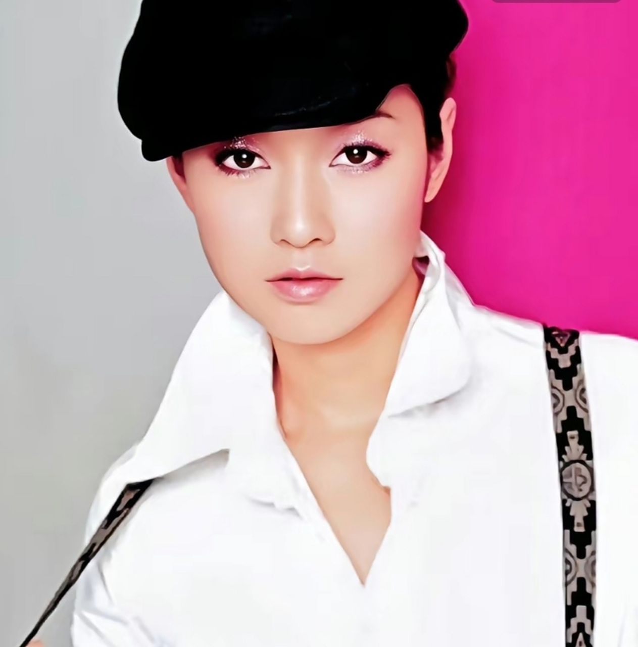 马伊琍年轻时真的是太美了,各种造型都很美!