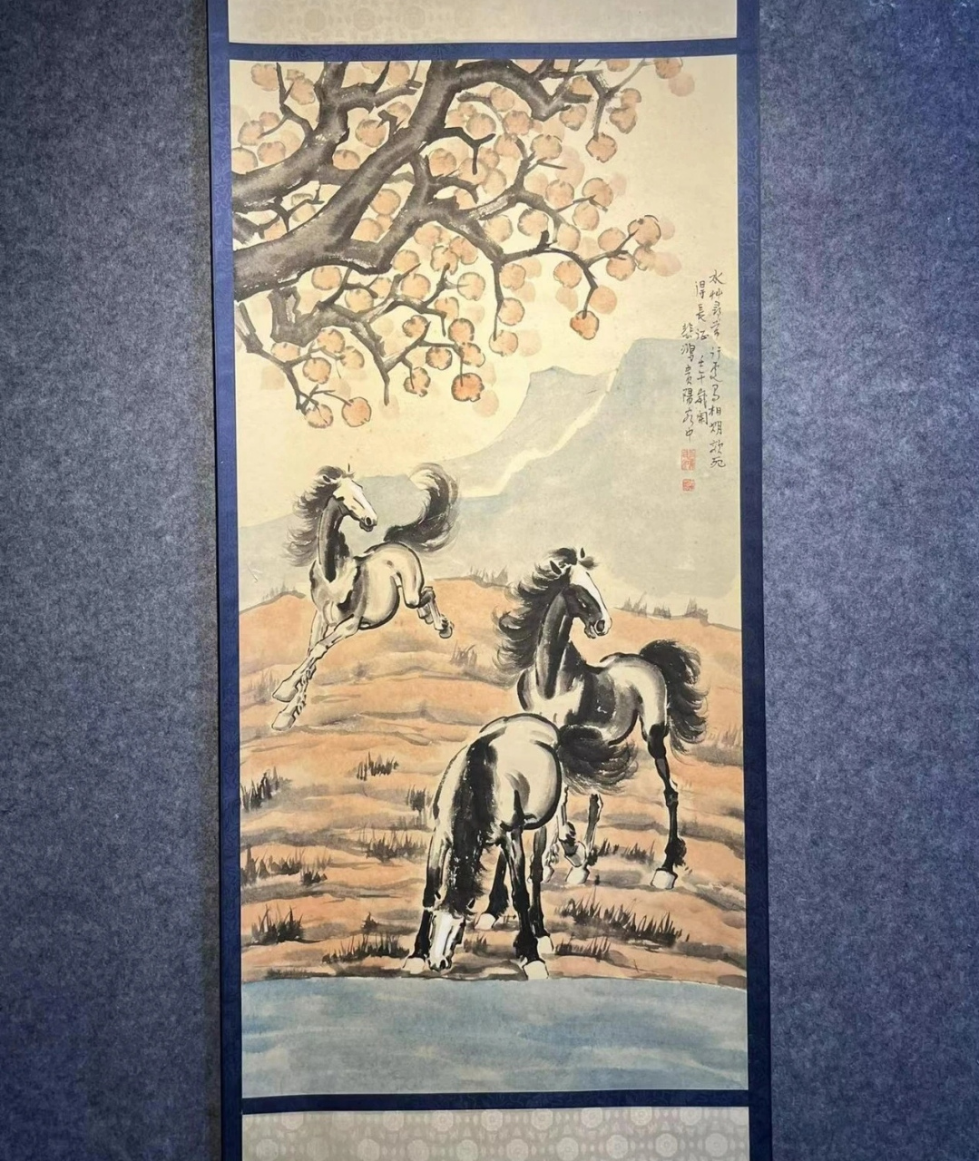 徐悲鸿擅长人物,走兽,花鸟,主张现实主义.