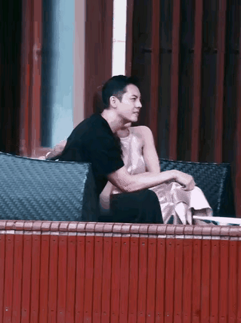 伟霆:恭喜红婵获得巴黎奥运会icon女子10米板跳水冠军,我们真的可以