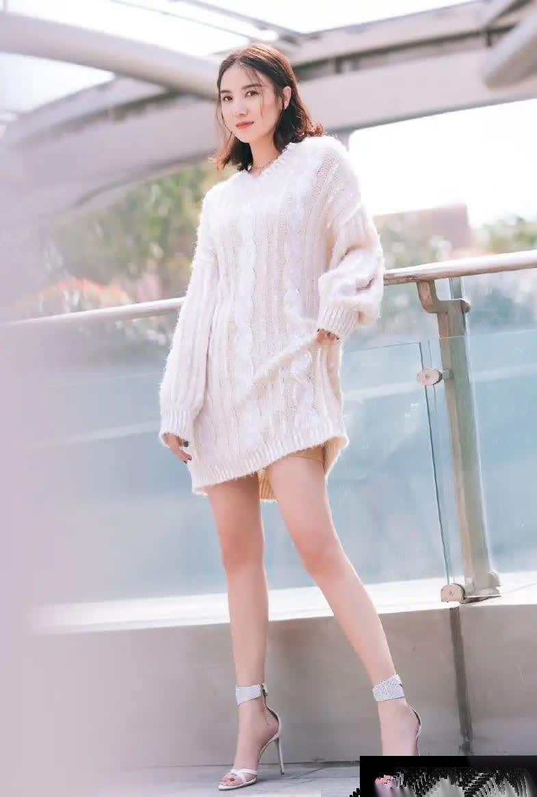 宋佳身材比例太出挑