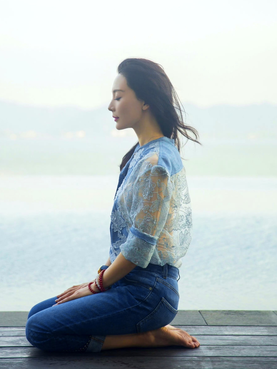 生活中的陈数,素颜便衣