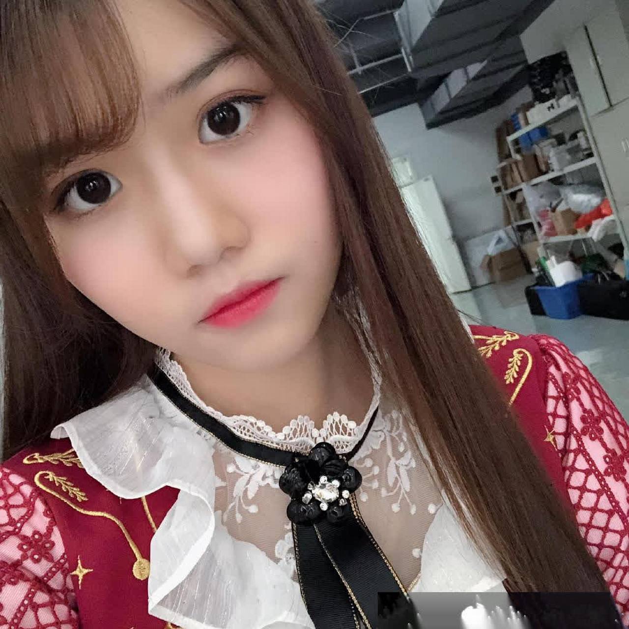 gnz48朱怡欣晚上美美的自拍头像