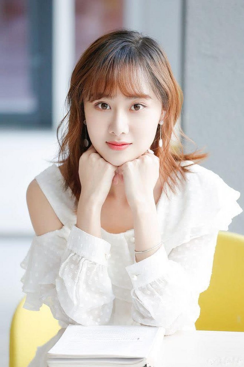 百变女神:曹曦月