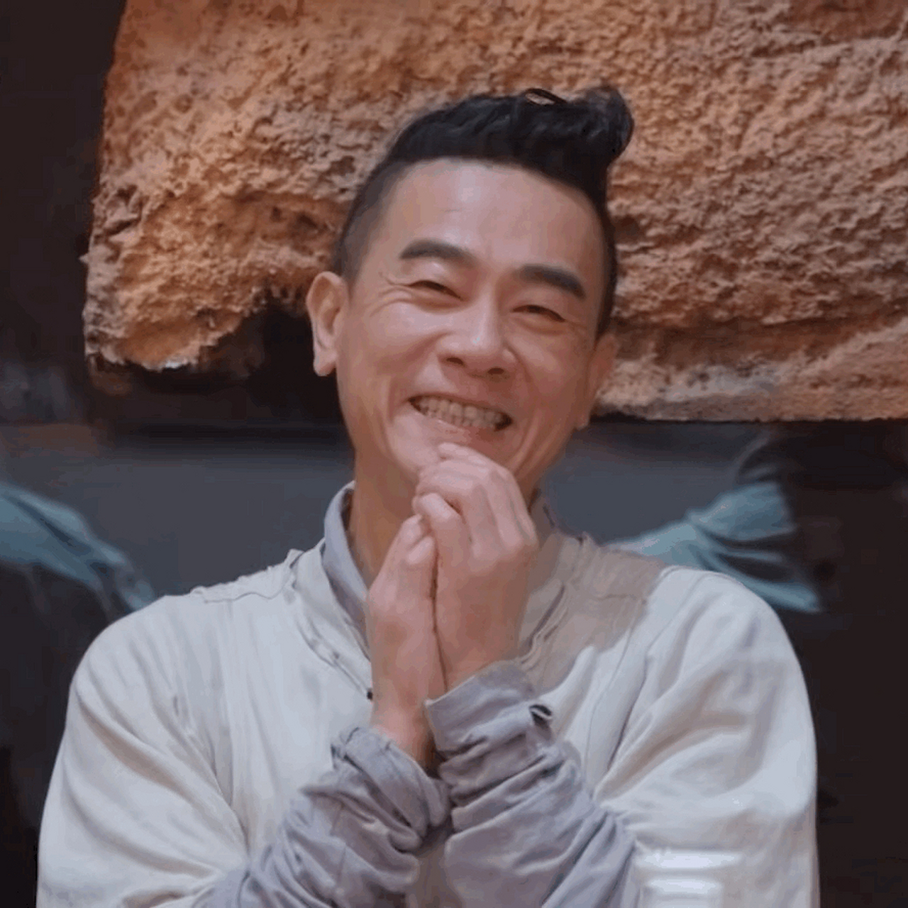 陈小春看张智霖袁咏仪"大婚"