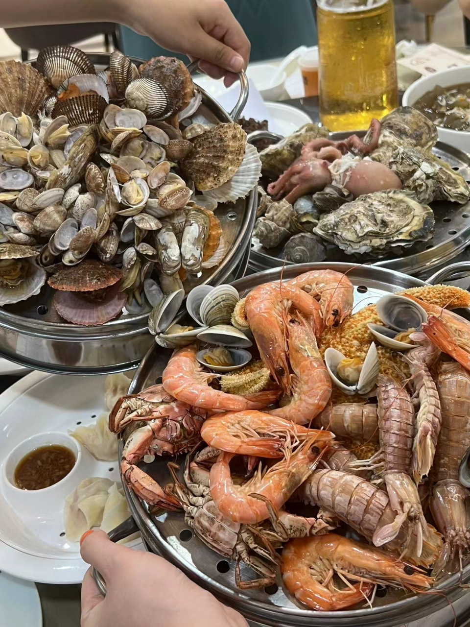 海边走走逛累了就来这里吃海鲜, 🥘蒸汽海鲜锅,八带,蛤蜊,虾虎