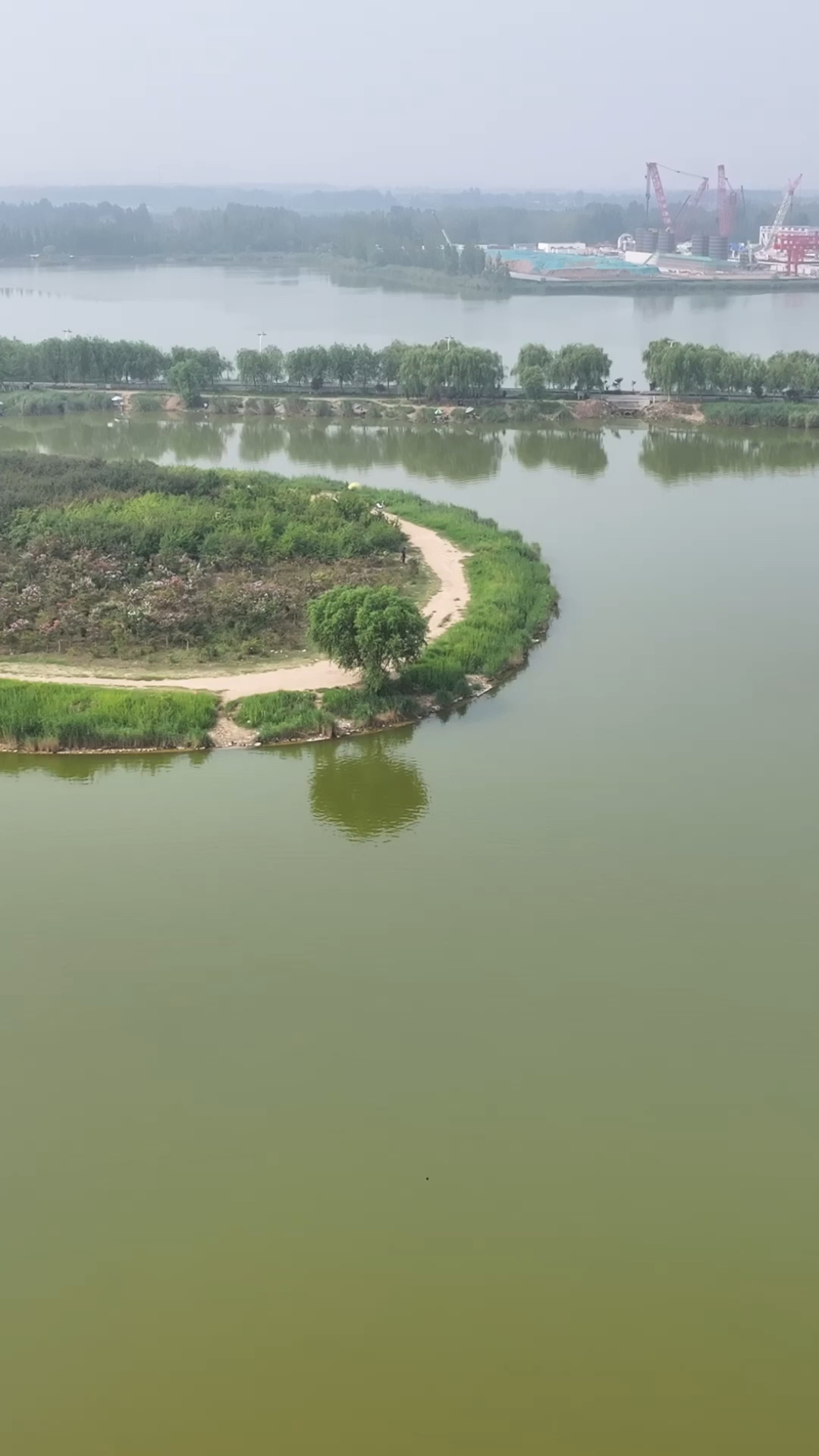 济南鹊山风景区图片