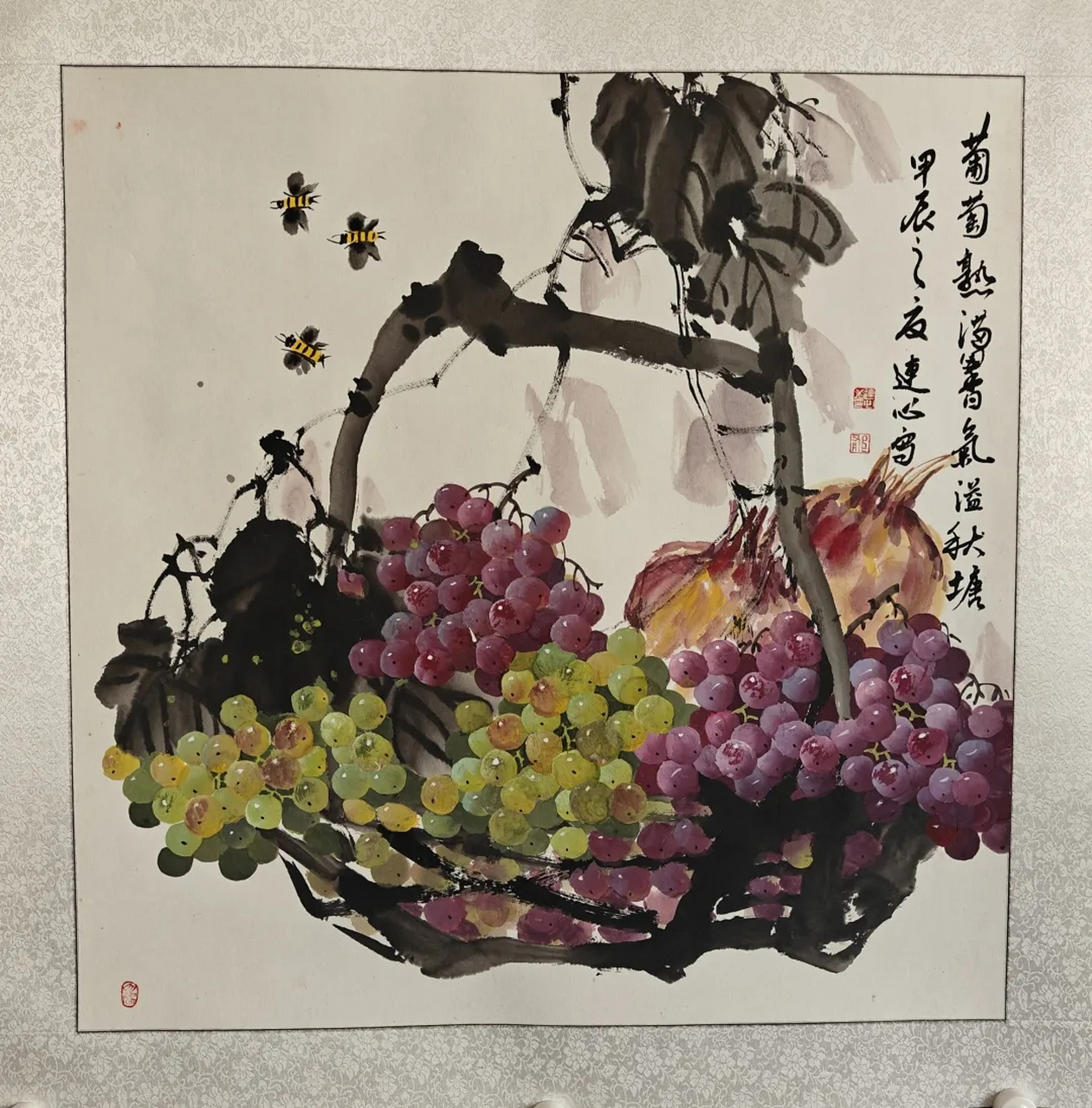 这八幅水果(葡萄)国画,实在太美了 新疆画家郁连心作品,请你欣赏