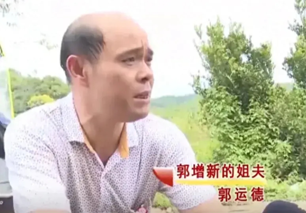 谁知,她的丈夫却拉下了脸冲她怒吼:怎么养,你拿什么养3个孩子?