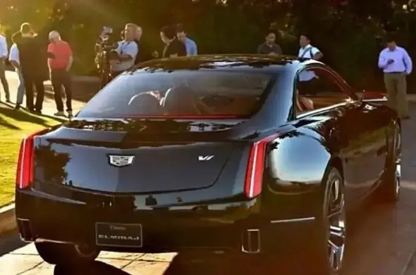 新一代凯迪拉克ct9:风格现代又复古,对飙迈巴赫,配4.5tv8引擎