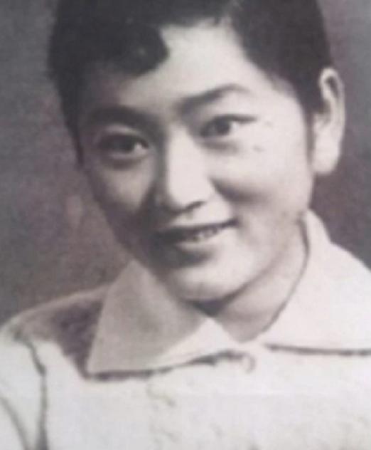 韩国"奶奶"年轻照:都是美人坯子,有的多年未变,有的已认不出