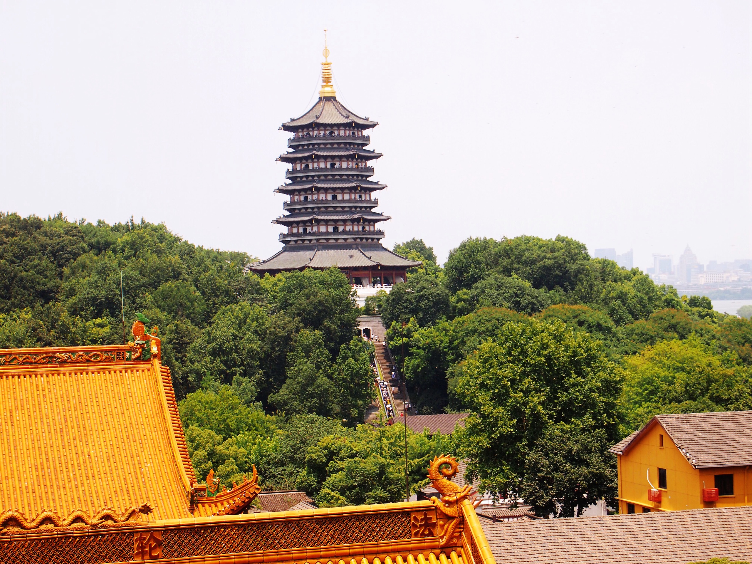 雷峰塔原貌图片