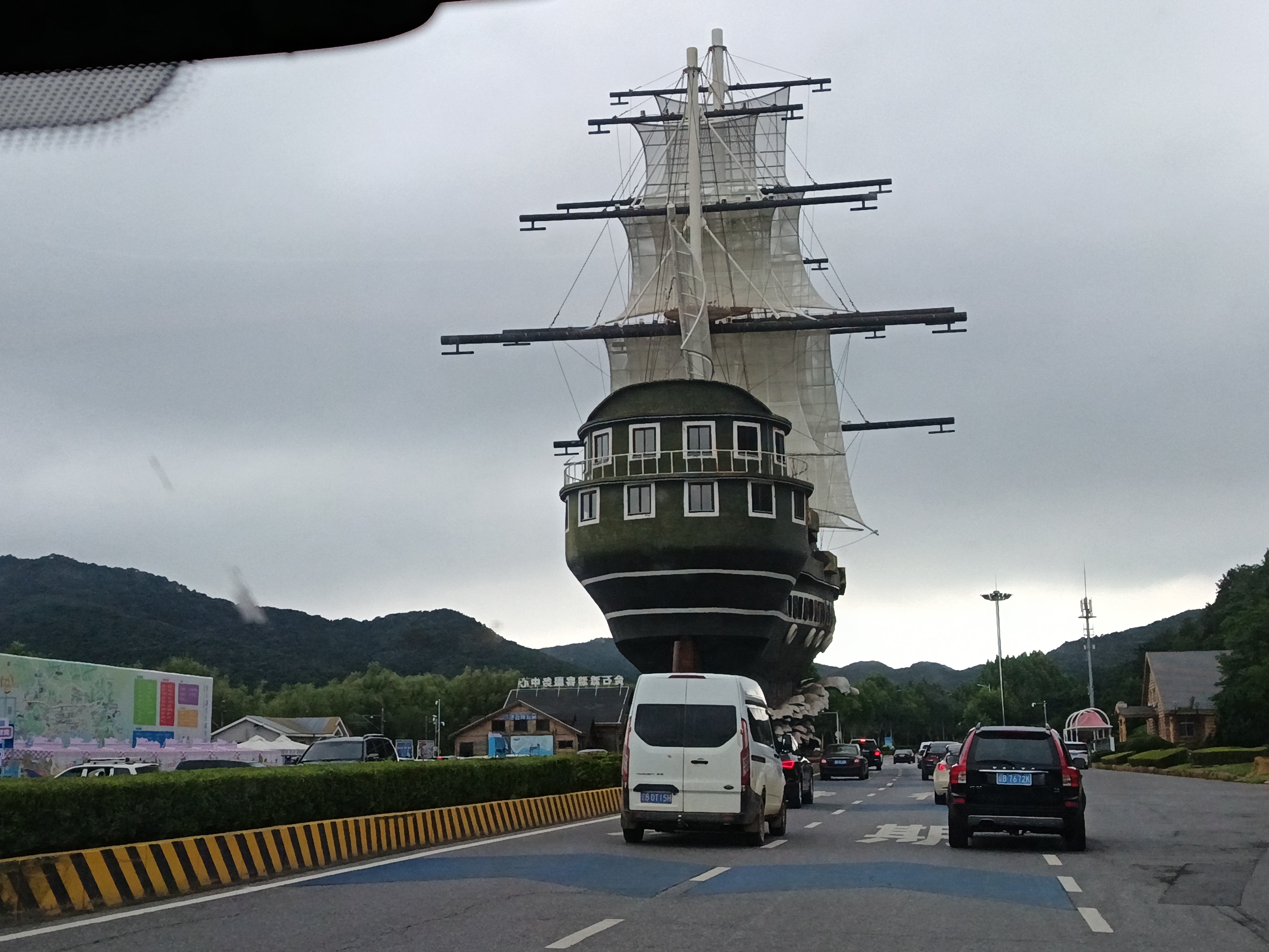 偷偷告诉你一些,醒世人言: 1,永远记住对方丑陋的一