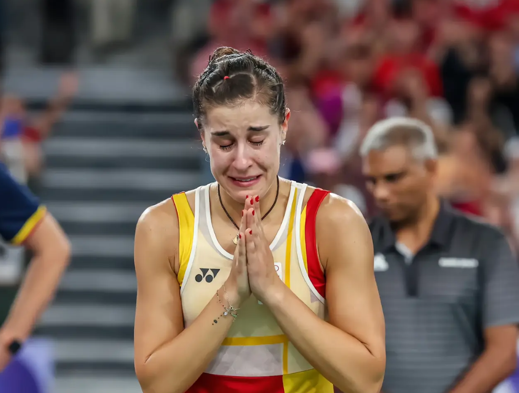 巴黎奥运会羽毛球女单半决赛中,西班牙选手马林在 21