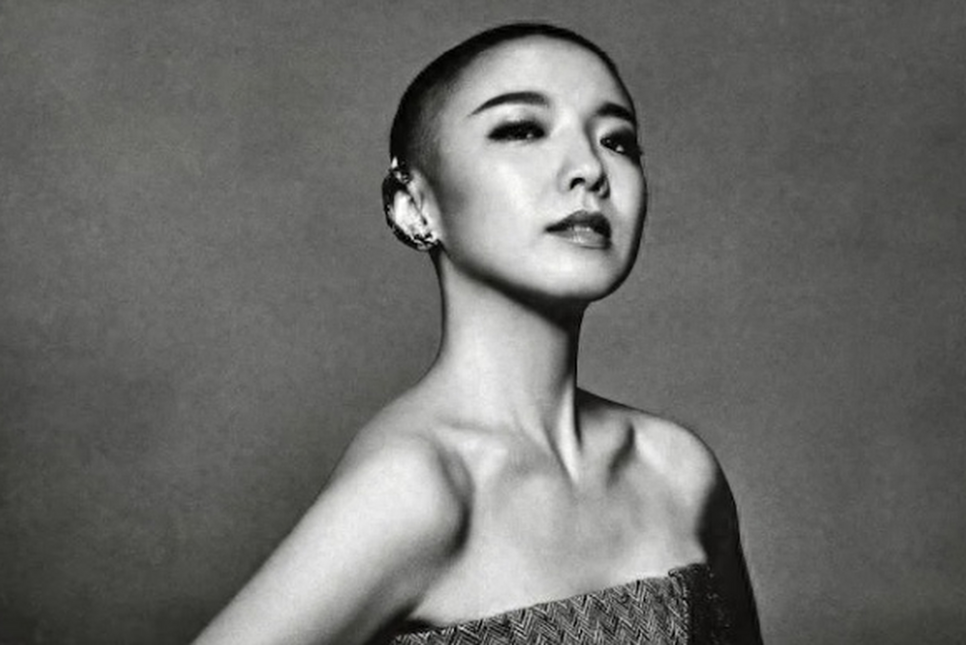 明星# #娱乐# #美女# #八卦# #正能量#  王韵壹,那位以独特光头形象