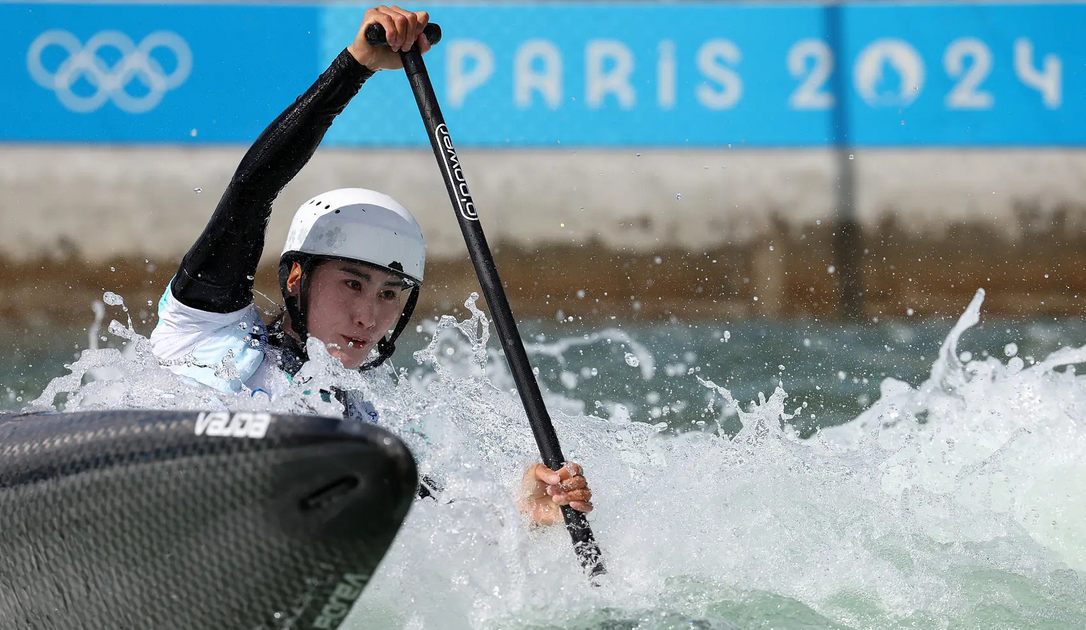 全鑫在2024年巴黎奥运会的皮划艇激流回旋赛预赛里,真的是把人吓得