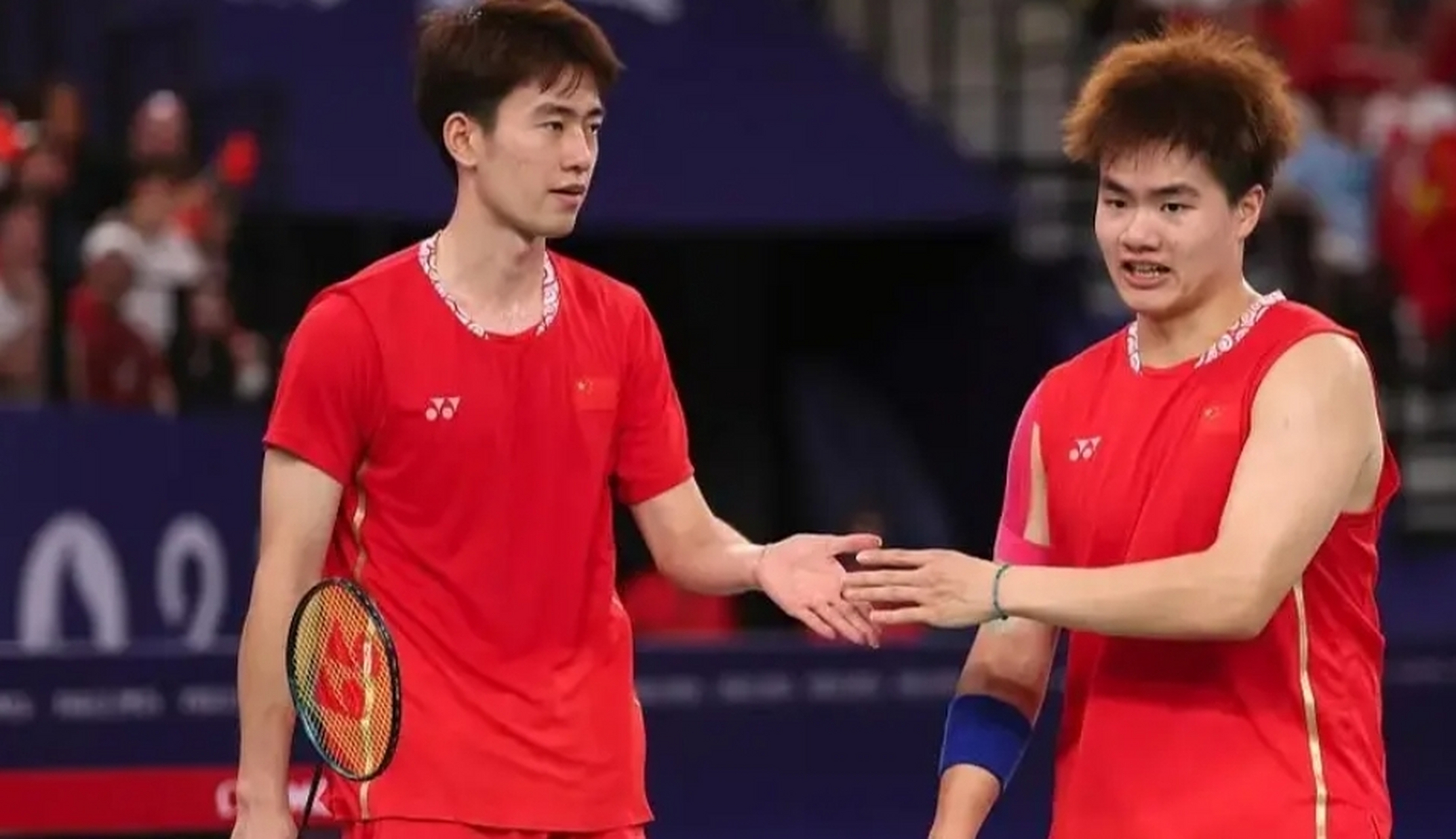 中国台北组合李洋/王齐麟摘金  8月5日,巴黎奥运会羽毛球男双决赛赛场