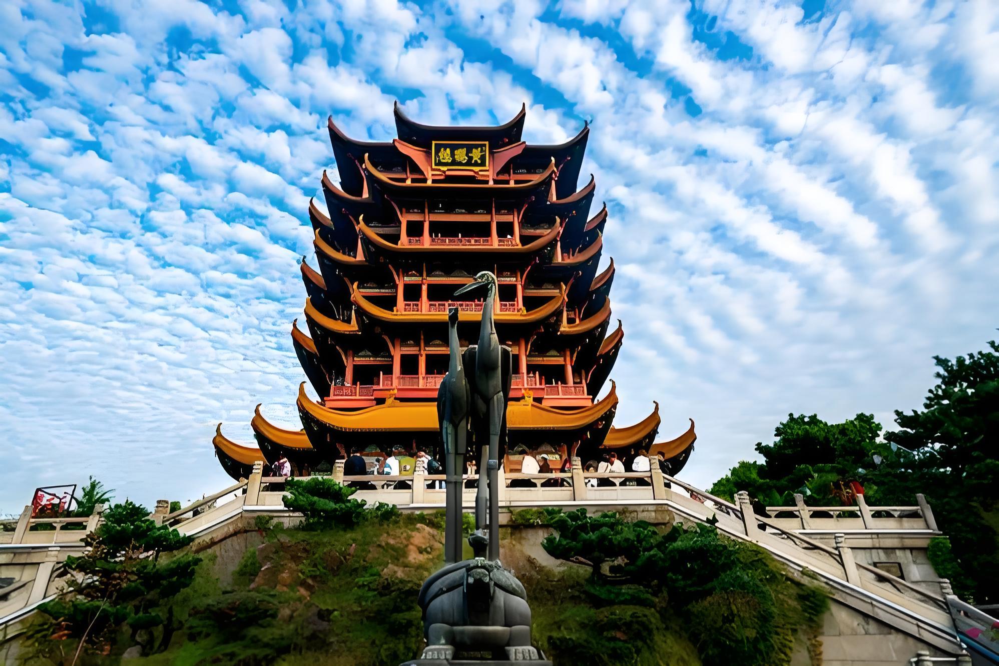 中国公认的十大湖北美景!1武当山—代表地:十堰