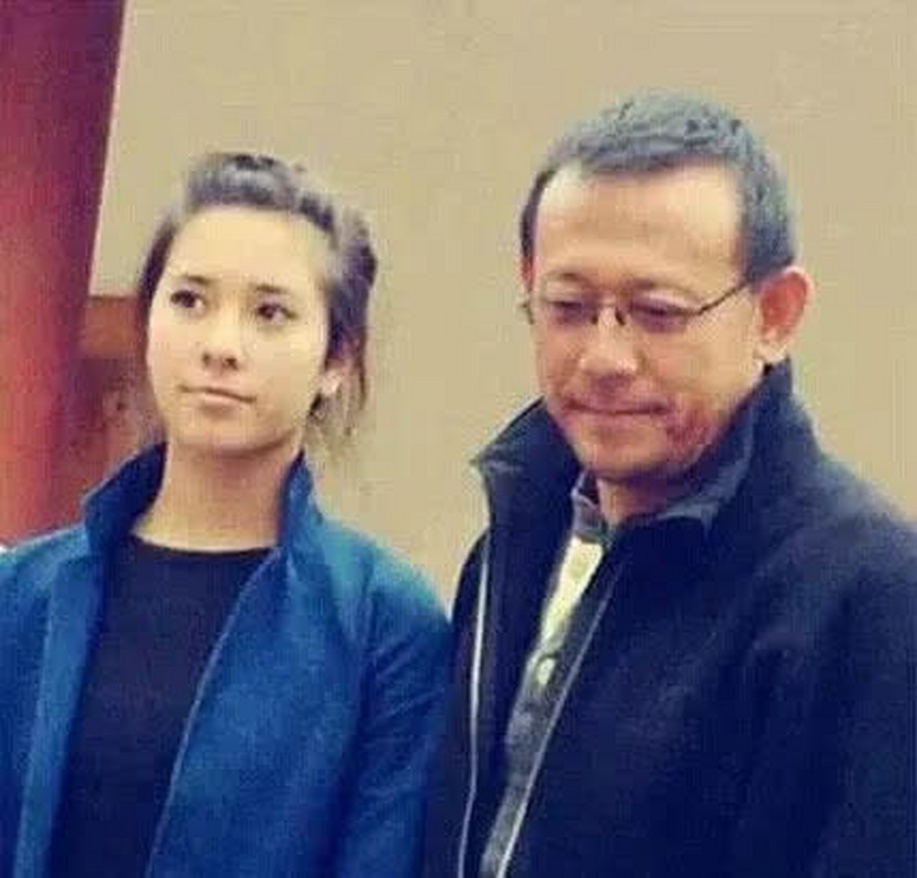 姜文和女儿合影!