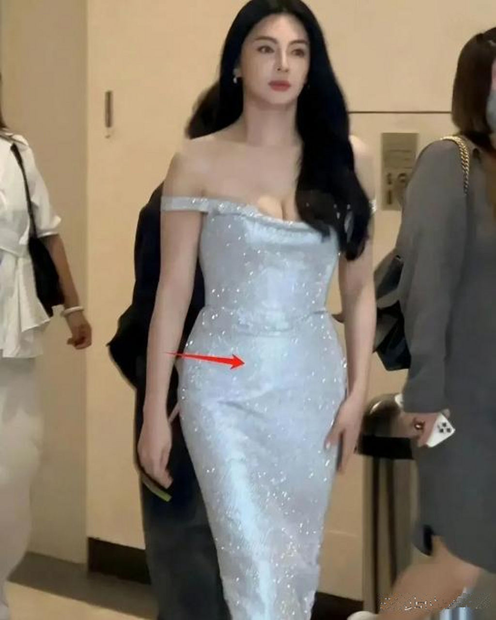 张雨绮体重多少啊?镜头前感觉有点胖胖的