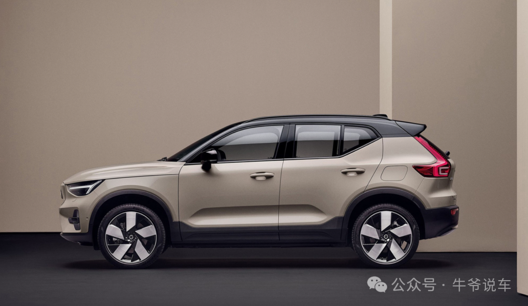 沃尔沃xc40纯电版上市,26.7万起,颜值高端,续航590公里