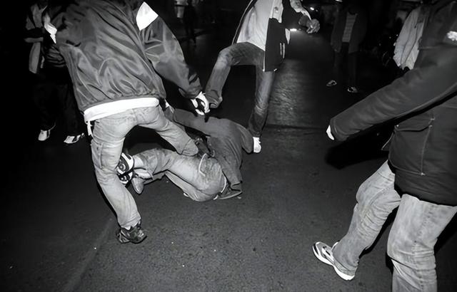 回顾:黑老大徐宗涛被抓后感慨,如果大哥没出事,谁也动不了我!