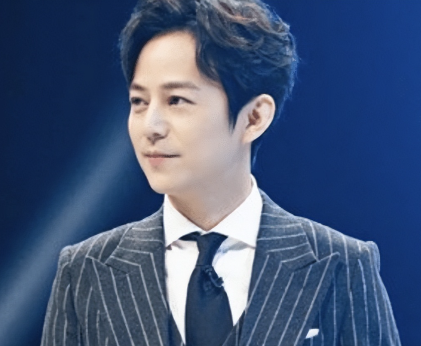 何炅事业有成却低调,多处豪宅身价不菲,生活现状令人意想不到!