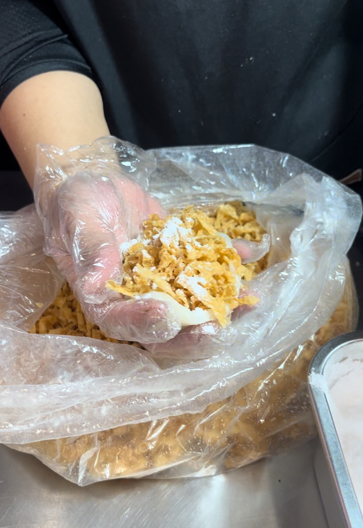 福建漳州的小吃麻糍真的非常的好吃有不同的口味