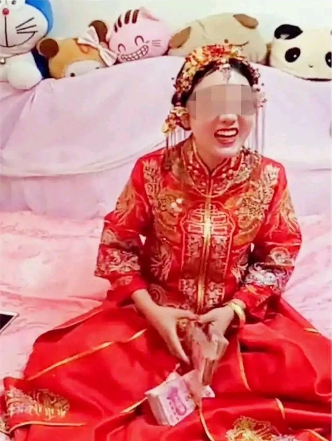 我不甘心,刚结婚,什么都是新的,只有新娘不是新的