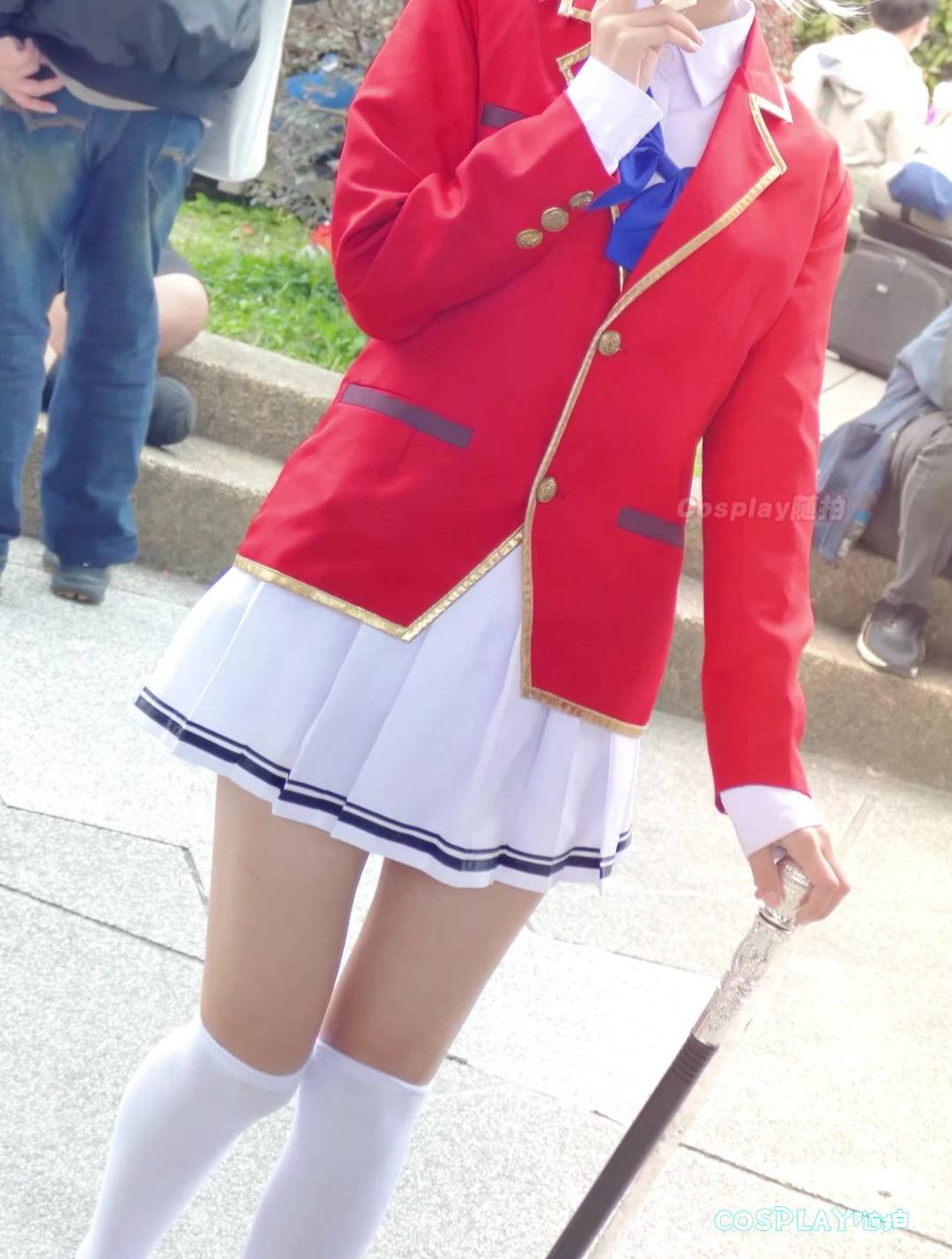 坂柳有栖的cosplay,百褶裙搭配白丝过膝袜,十分清纯动人!