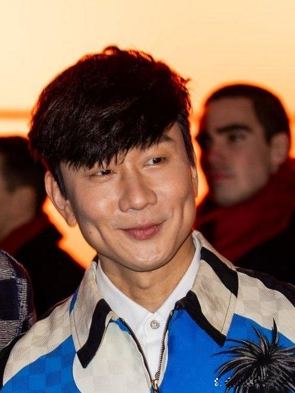 林俊杰生图!为什么一直沉迷于这种超厚刘海啊!