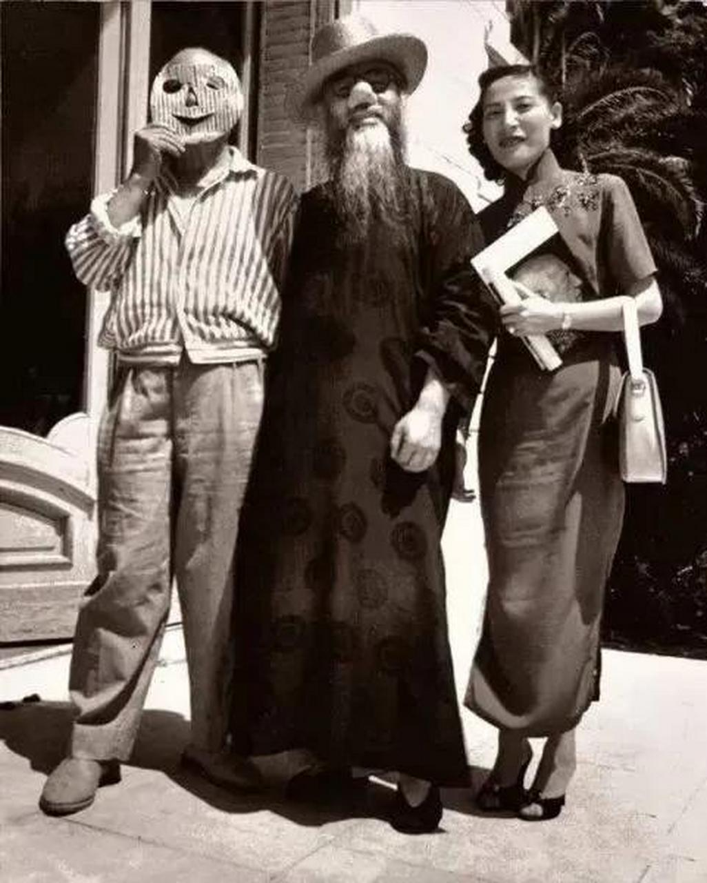 1956年,有"性感小猫"之称的碧姬·芭铎来到了毕加索的寓所,特意拜访