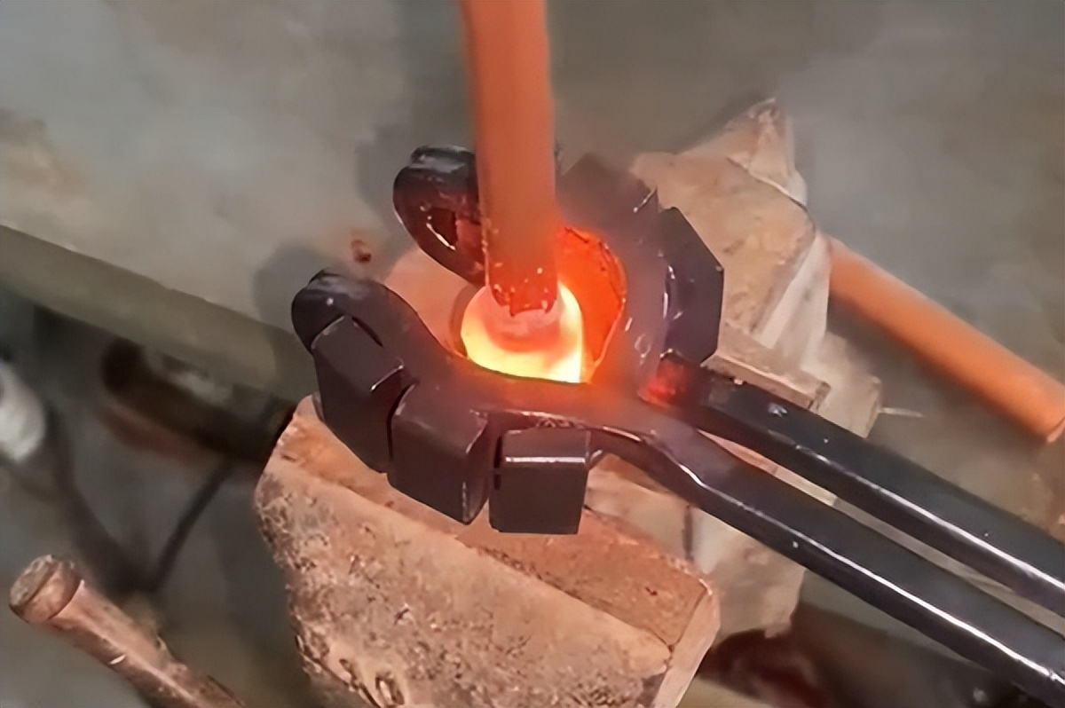 手持式高频钎焊机在铜铝焊接加工领域的广泛应用