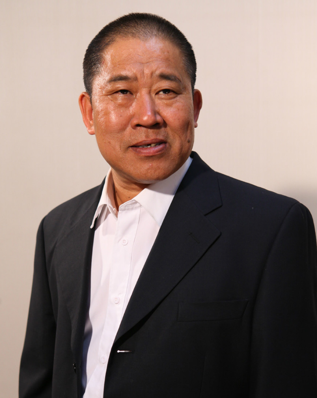 演员杜金京:怀孕6个月被抛弃,父亲杜旭东的一句话让她任性离婚