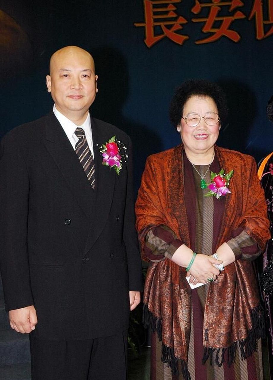 最帅唐僧迟重瑞妻子陈丽华,年轻时也是大美女一枚.