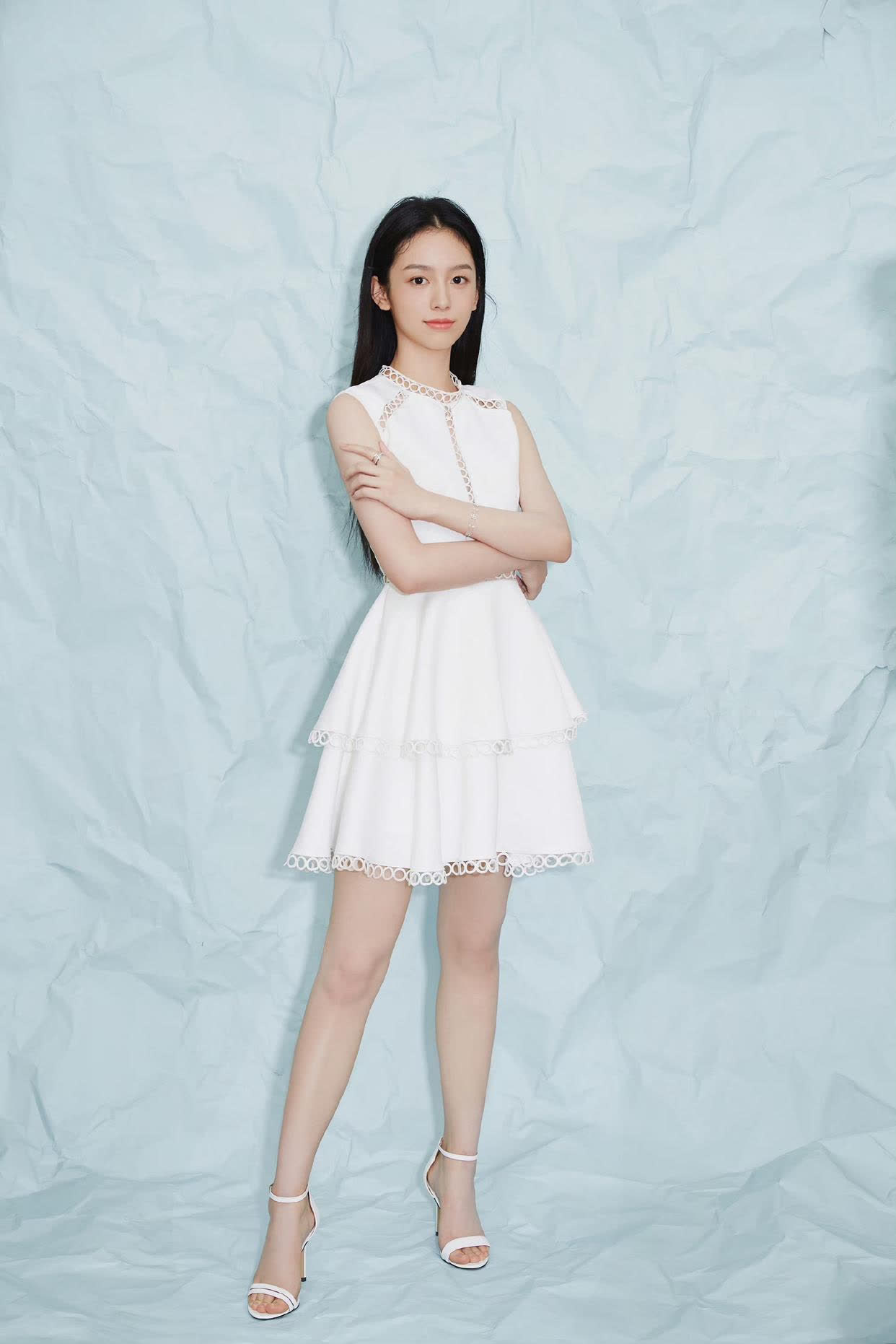 周也的水嫩玉足,难以想象的美.