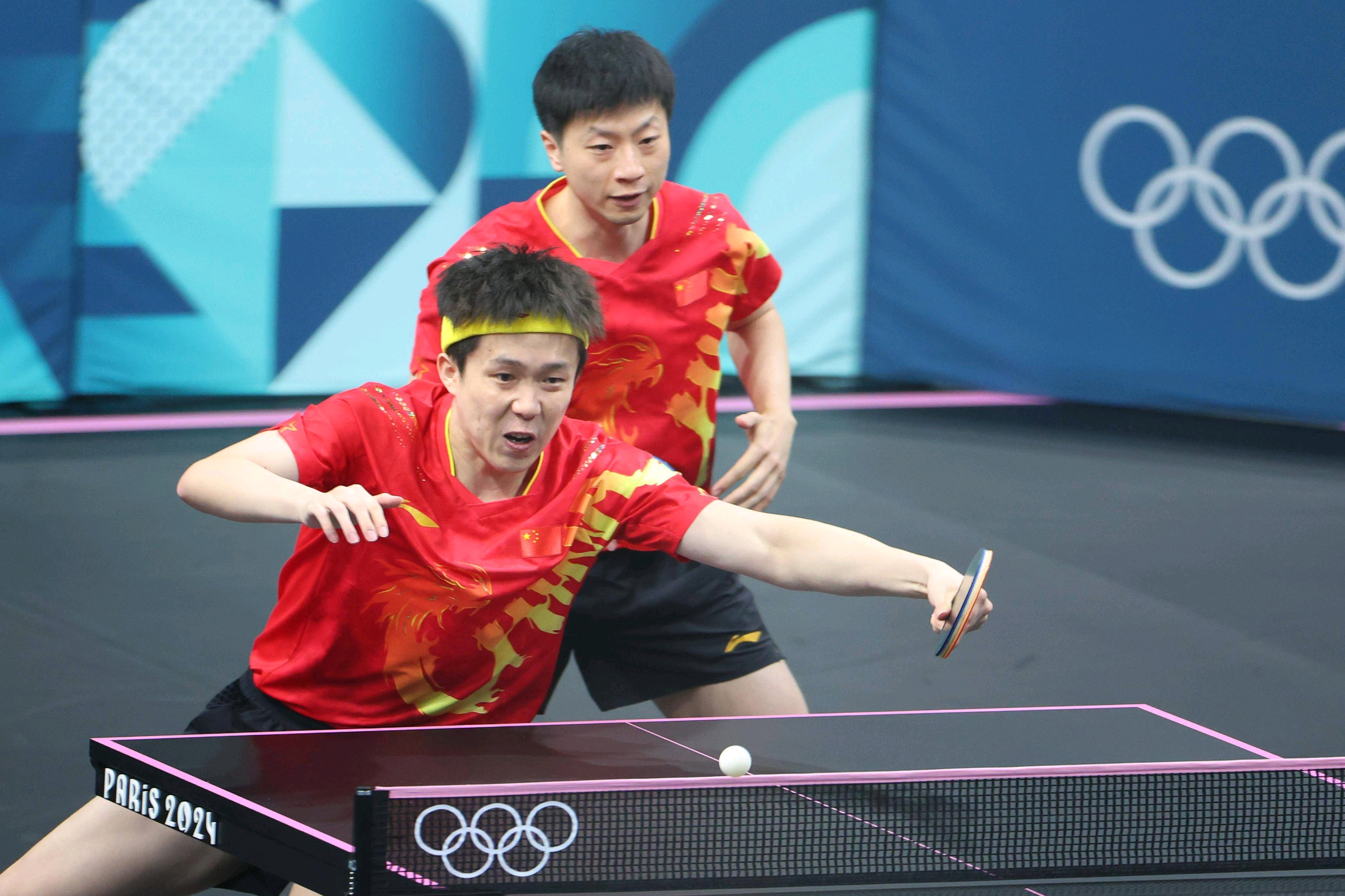 马龙与奥 世界杯乒 乓球赛场相关图片3