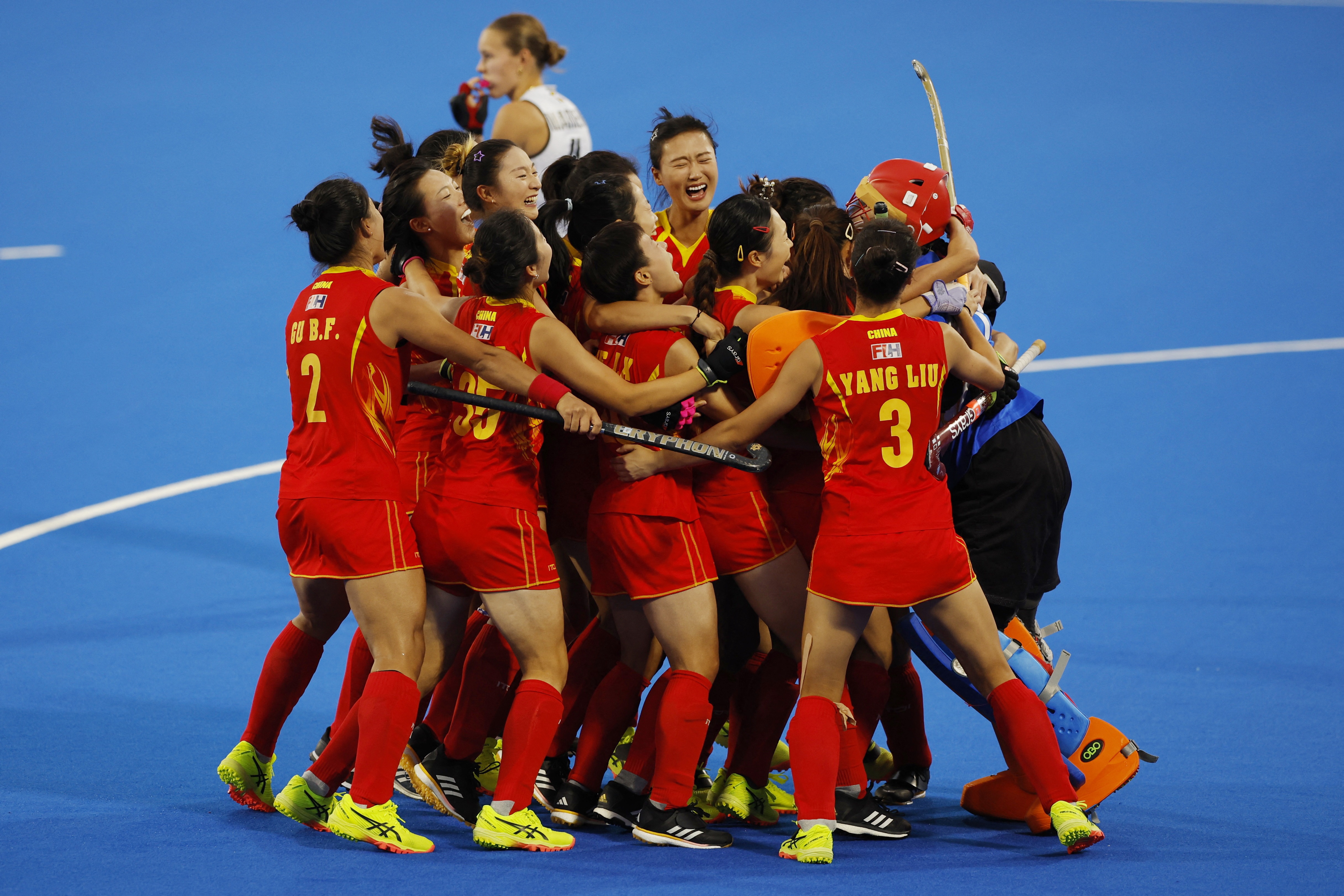 巴黎奥运中国军团2破世界记录2创历史,简直太霸气!