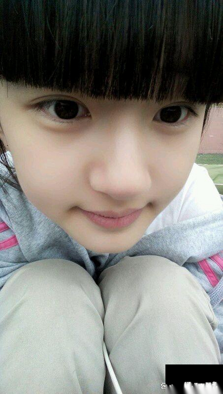 谁qq空间看过这组(赵露思)