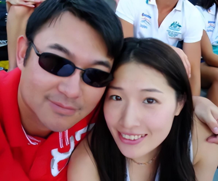 羽坛名将鲍春来:一生挚爱早已嫁人生俩娃,他41岁却依旧未婚