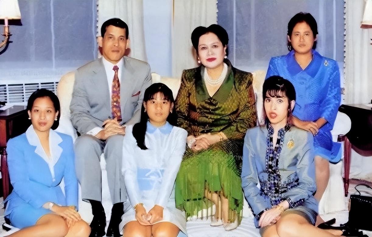 泰国最美"神兽"公主:9岁因母亲偷情被泰王抛弃,37岁不敢结婚