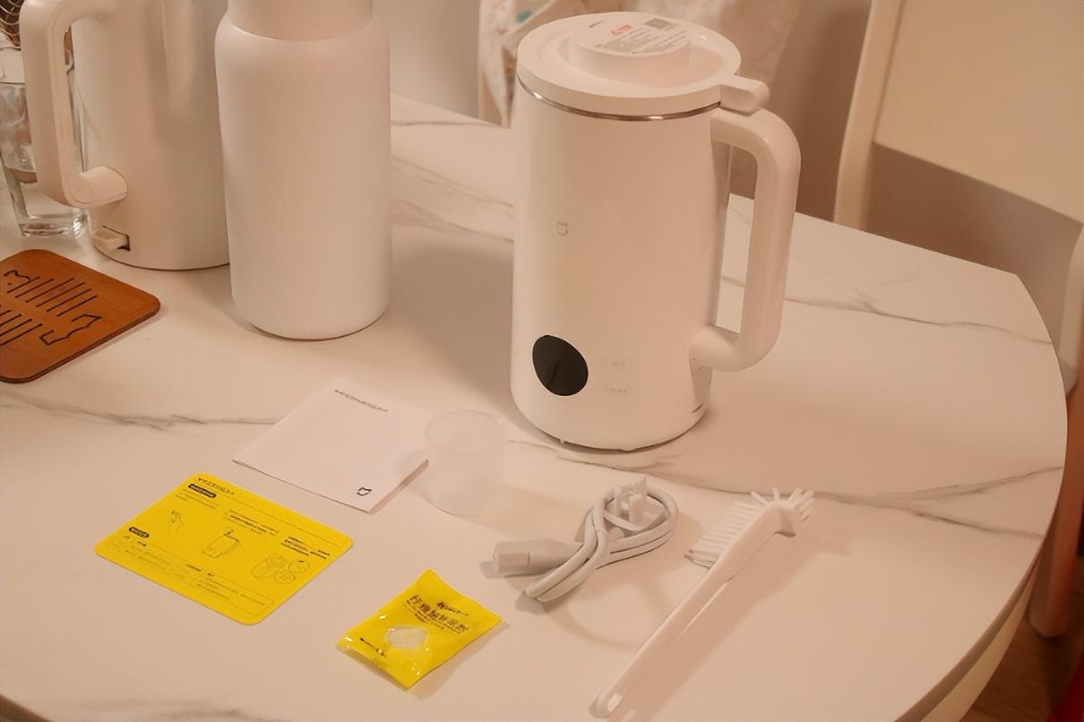 小米发布百元级豆浆机新品,拥有6大冷热饮菜单和高温除菌清洗